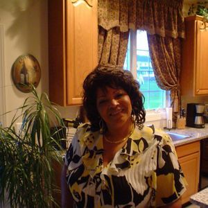 Meet your Posher, Pamela